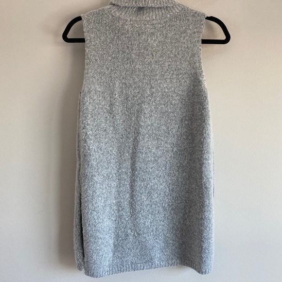 GUESS grey sweater XS - Picture 3 of 4
